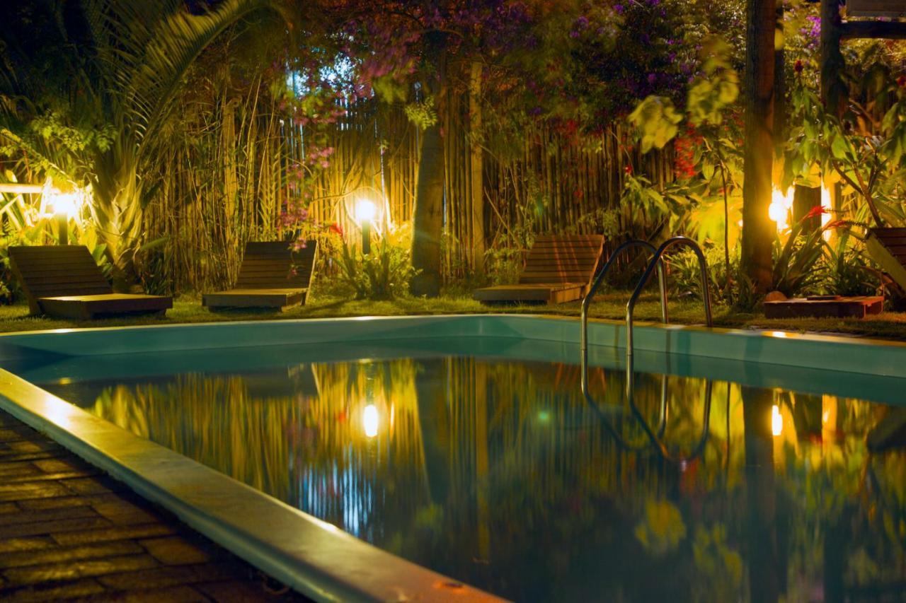 Pousada Alem Do Jardim プライア・ド・ローザ エクステリア 写真